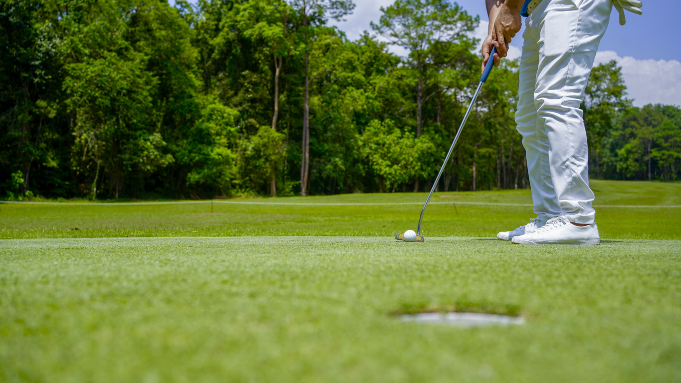 Golf Courses near Saint-Tropez: Luxury Golfing on the Côte d’Azur