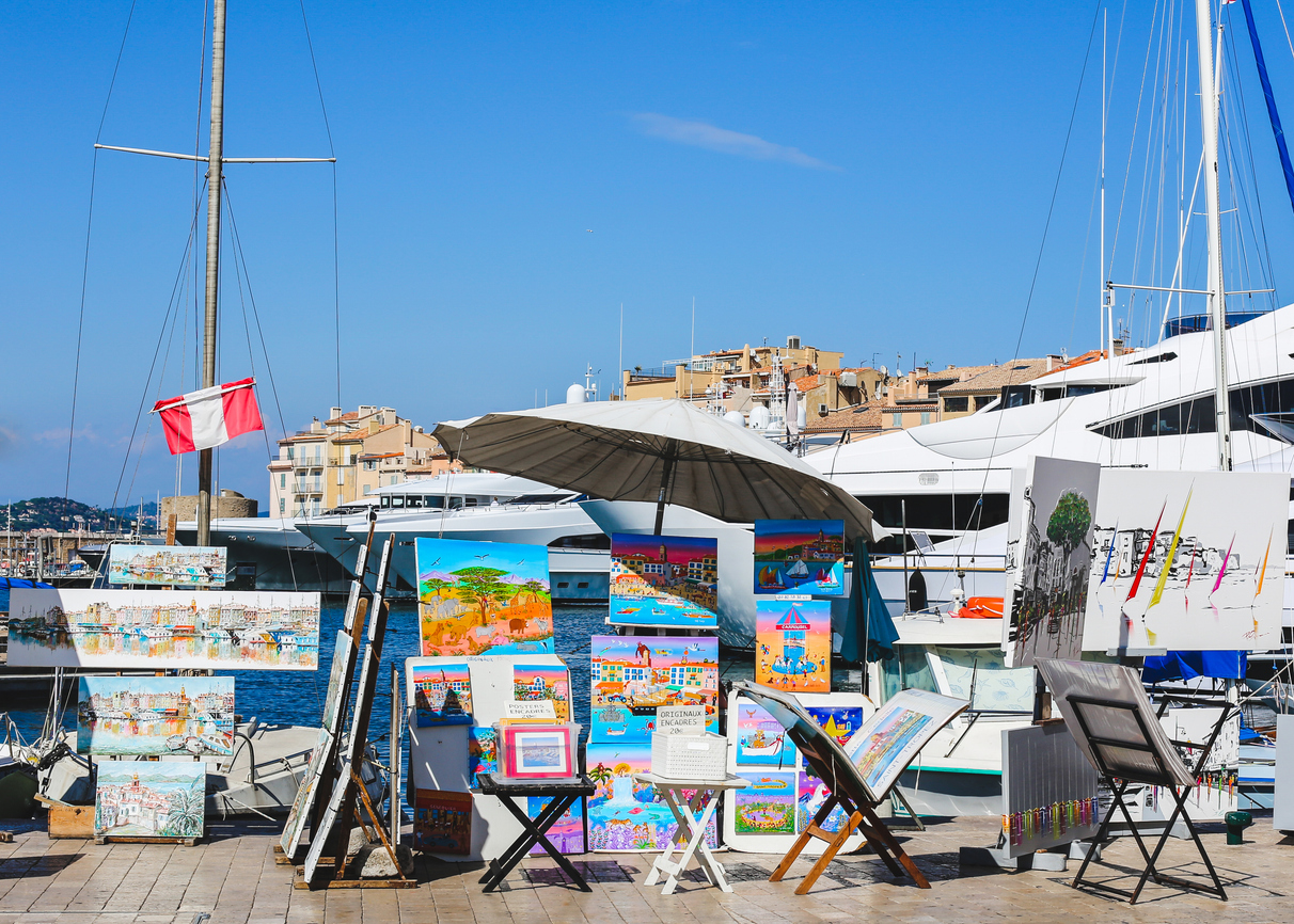 Art Galleries in Saint-Tropez: Creativity on the French Riviera