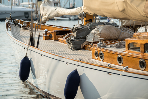 Voiles de Saint-Tropez : La régate iconique de la Côte d’Azur
