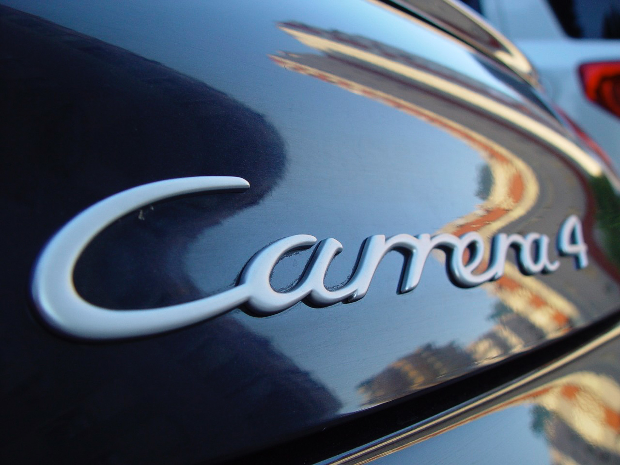 Paradis Porsche Days Saint-Tropez: Voitures de Légende au Bord de Mer